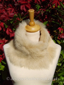 Biscuit Beige Toscana Shearling Tippet T21 Fastens with Magnets